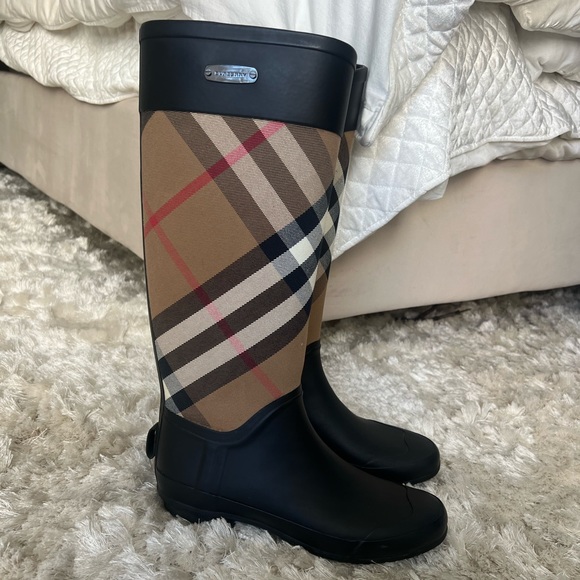 Burberry Rain boots - Picture 2 of 7